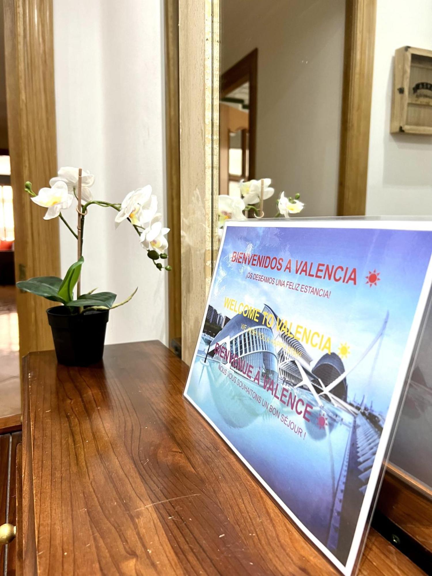 Moderno Y Acogedor Apartamento Para 6 Personas Valencia Exterior foto